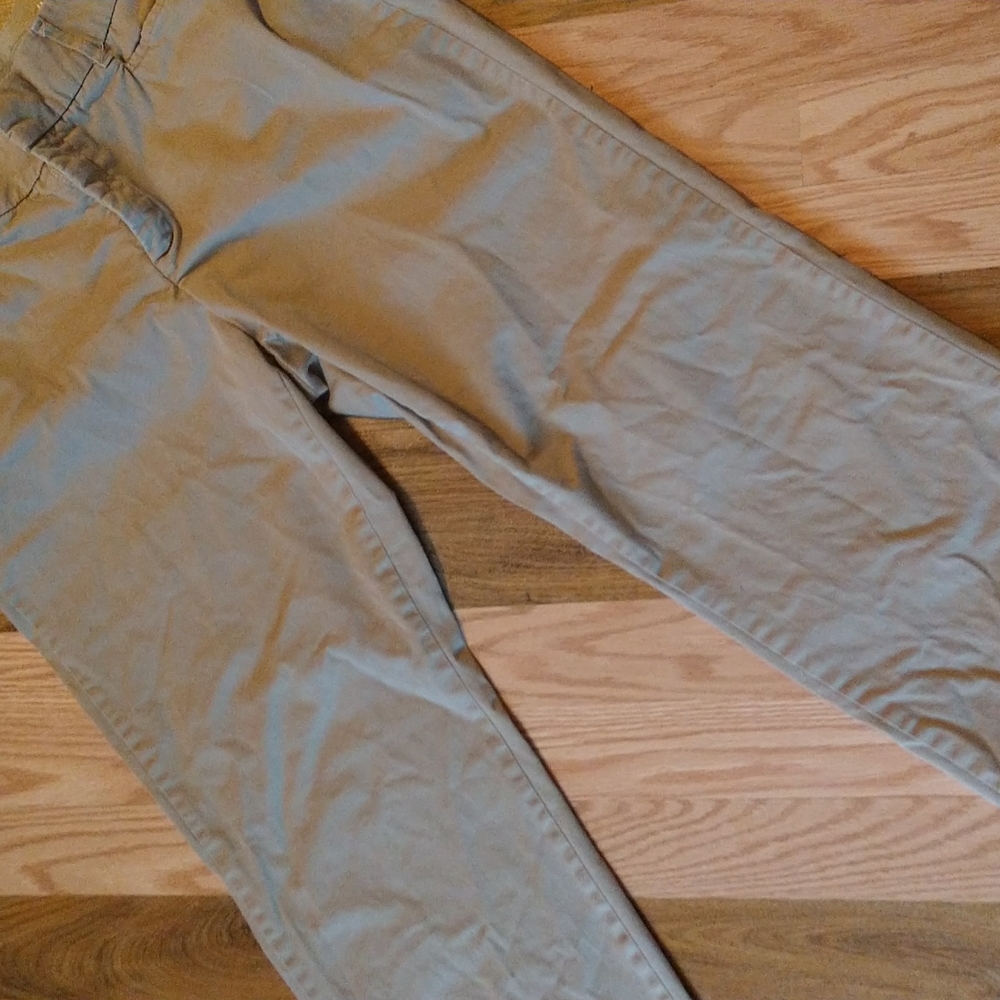 Khakis - Picture 4 of 4